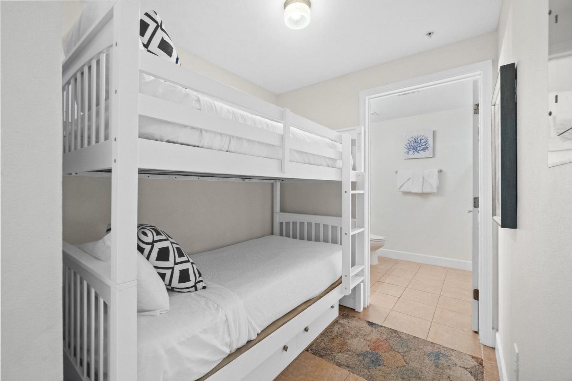 Tidewater Beach Resort By Panhandle Getaways Panama City Beach Rum bild